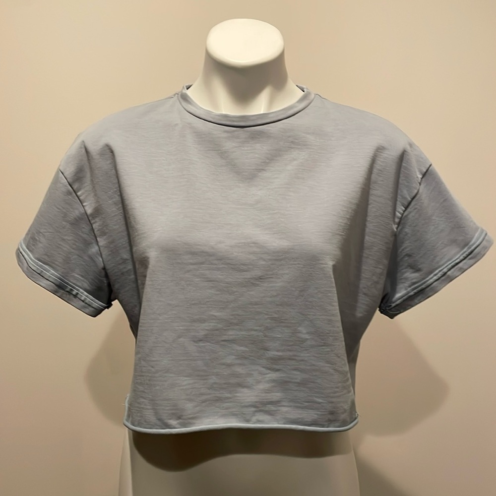 SHEIN gray crop top